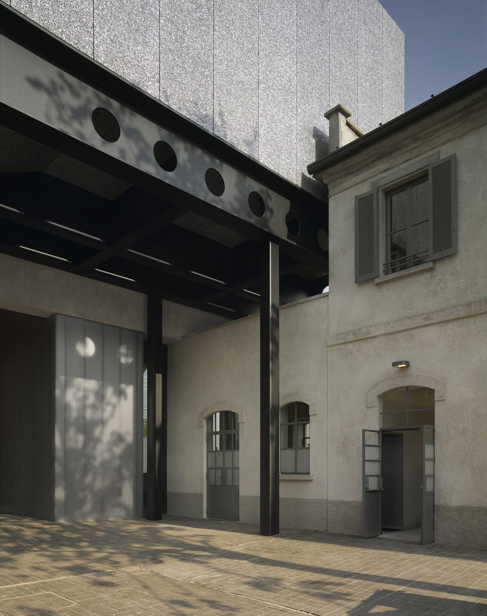 Fondazione Prada by OMA ©Bas Princen