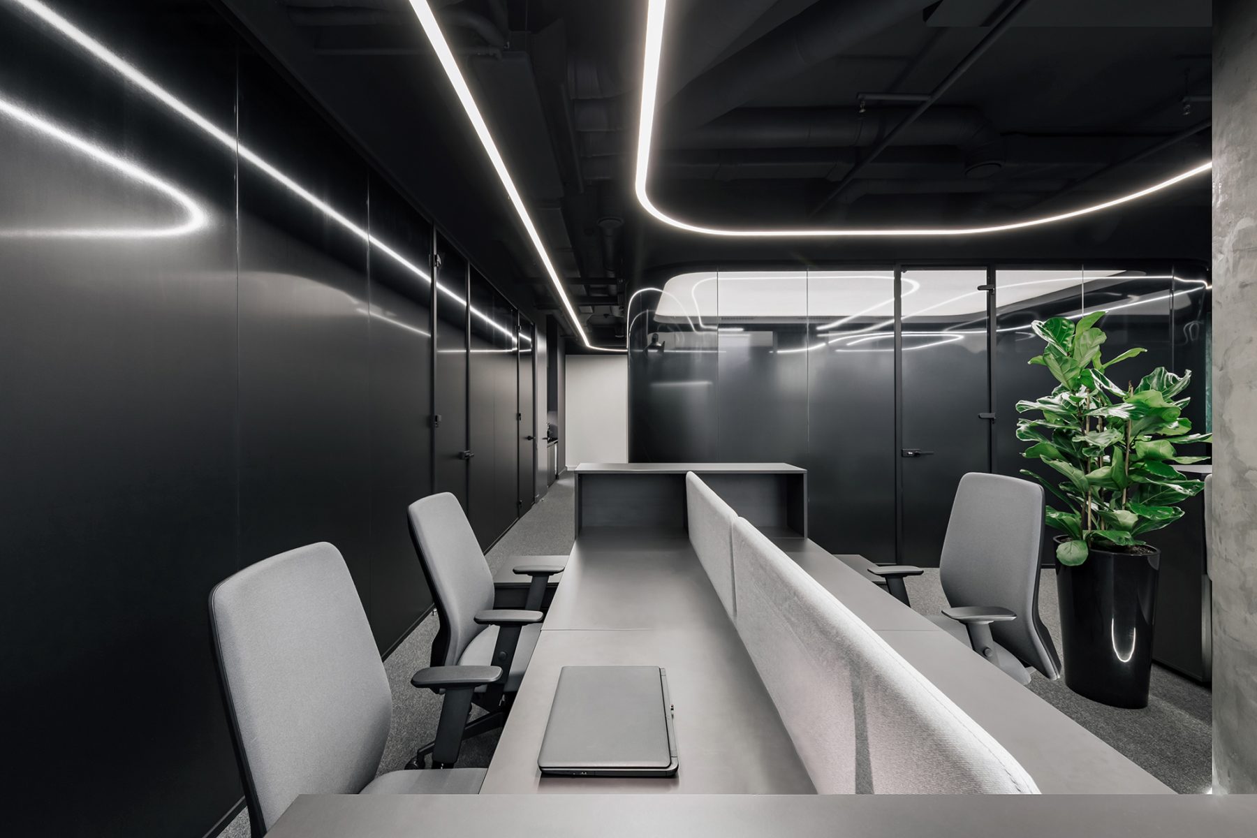 IQ office