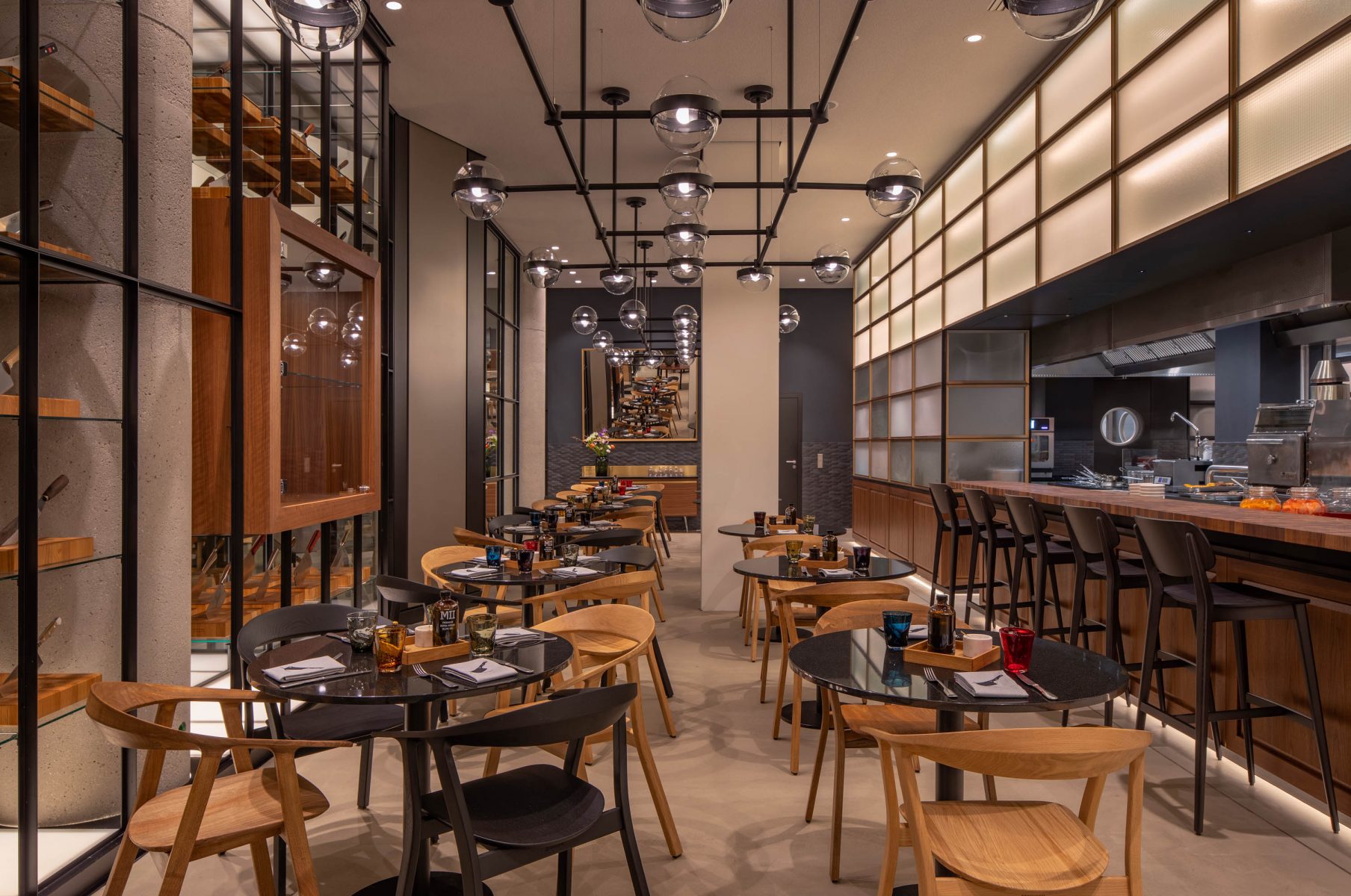 安达仕酒店餐厅