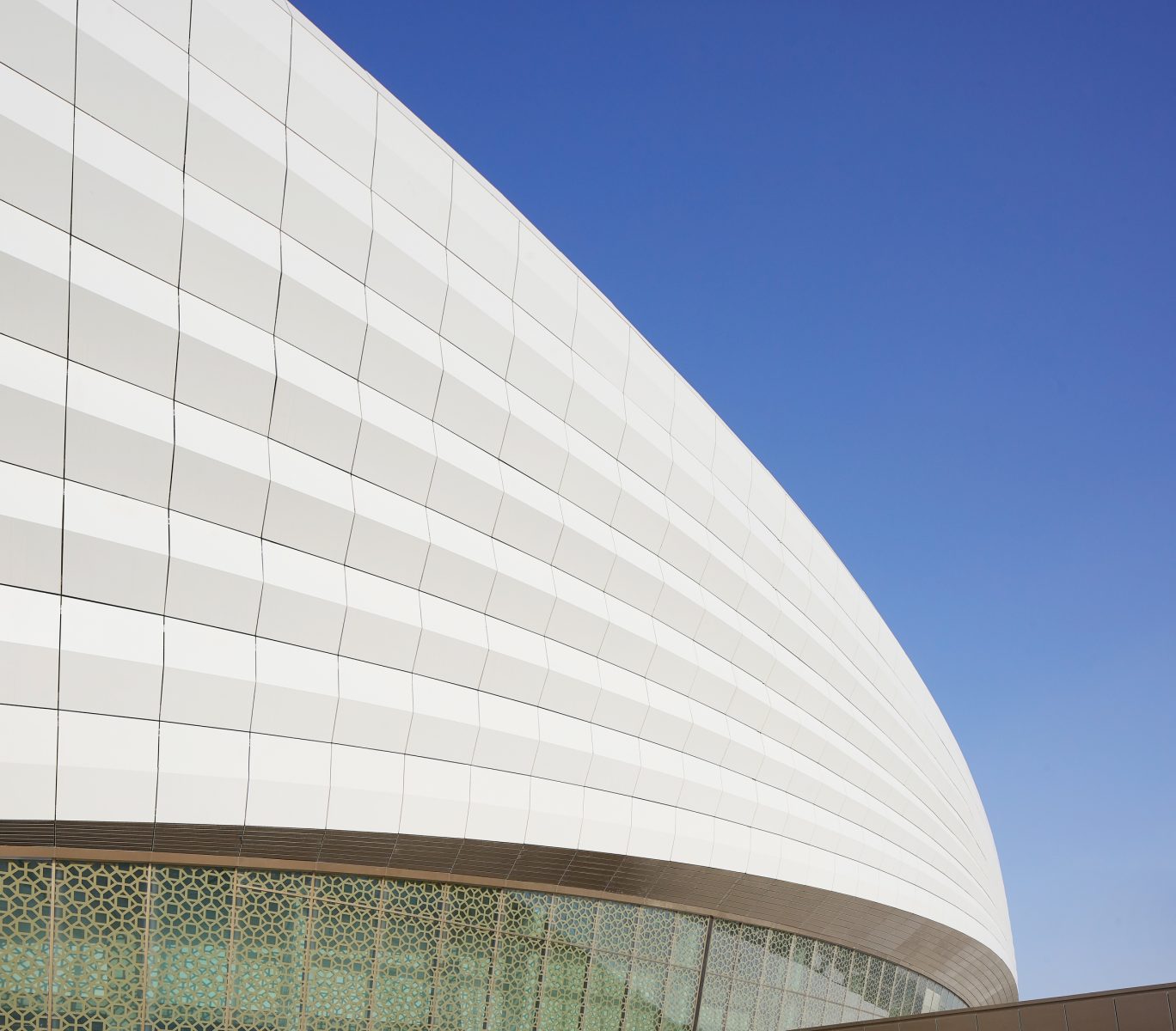 艾尔瓦克拉体育场外立面 ©Zaha Haidid Architects