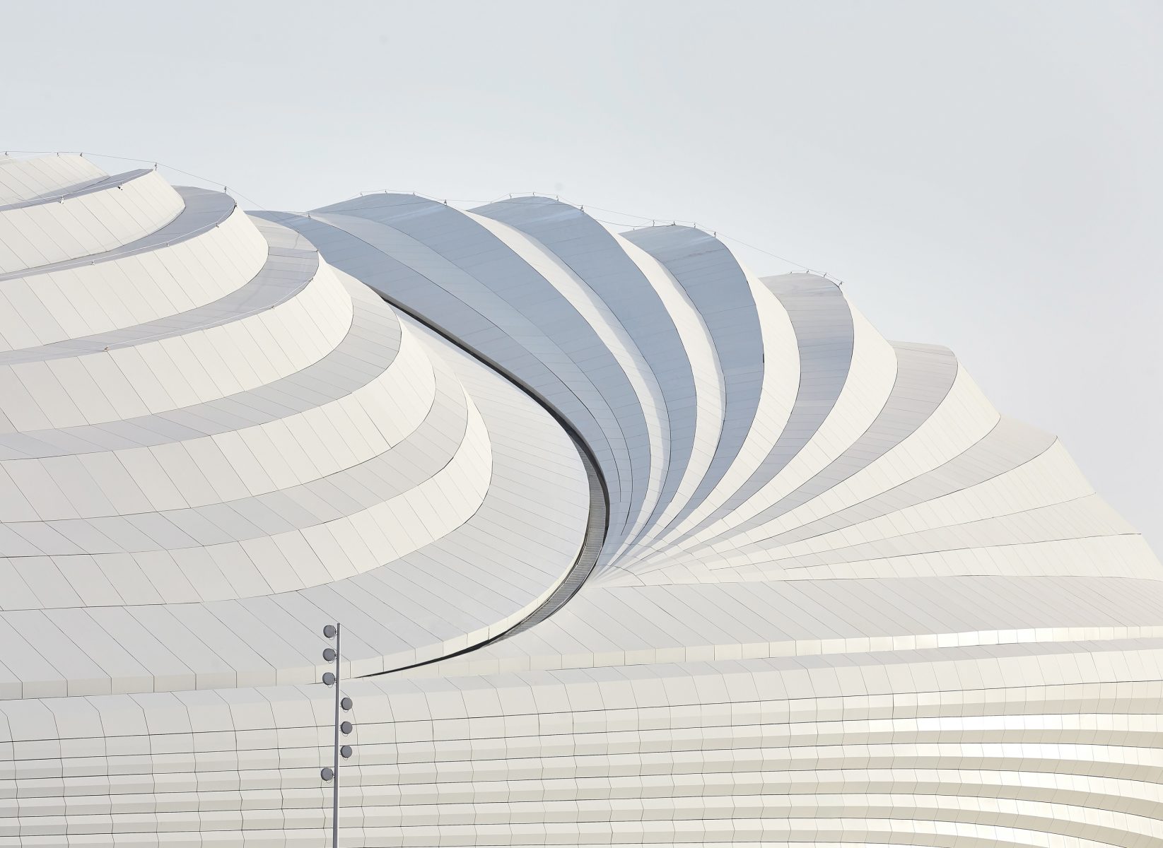 艾尔瓦克拉体育场外立面 ©Zaha Haidid Architects